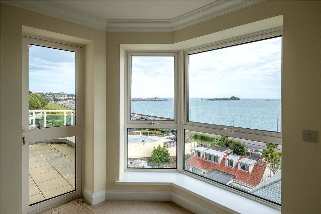 Additional image 12 of 3 bed flat for saleLa Route De St Aubin, St Helier JE2