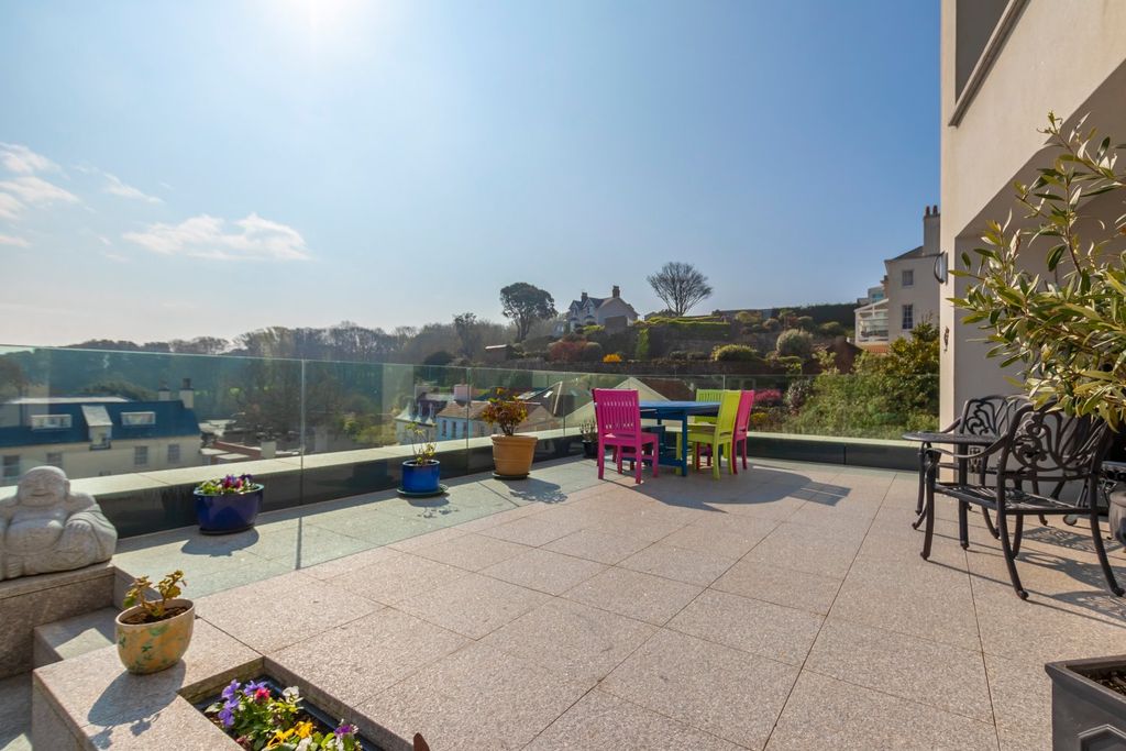 Additional image 30 of 3 bed flat for saleGeorge Road, St. Peter Port, Guernsey GY1