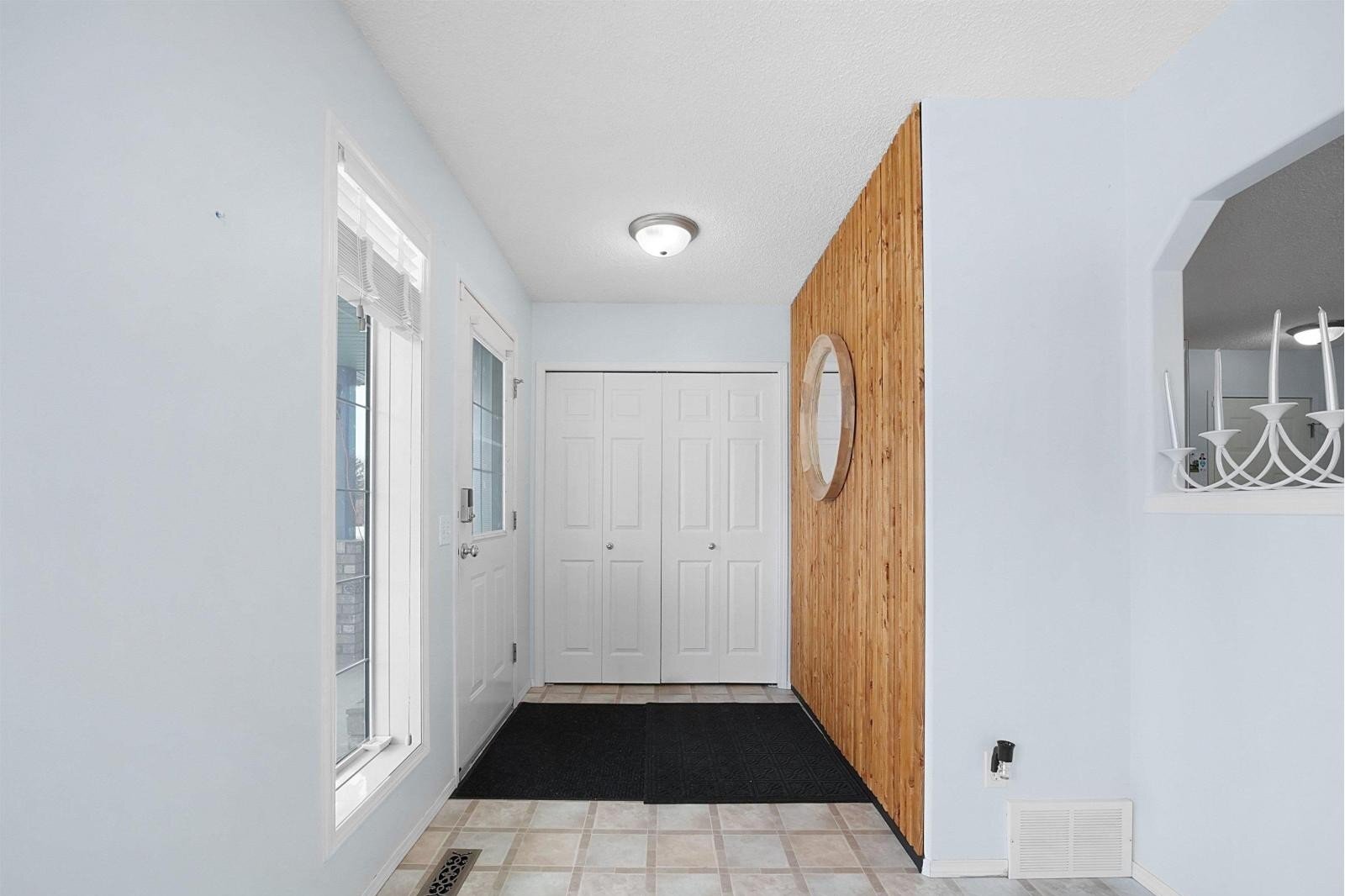 Additional image 8 of 13040 34 Street NW, Edmonton, AB, T5A5G7