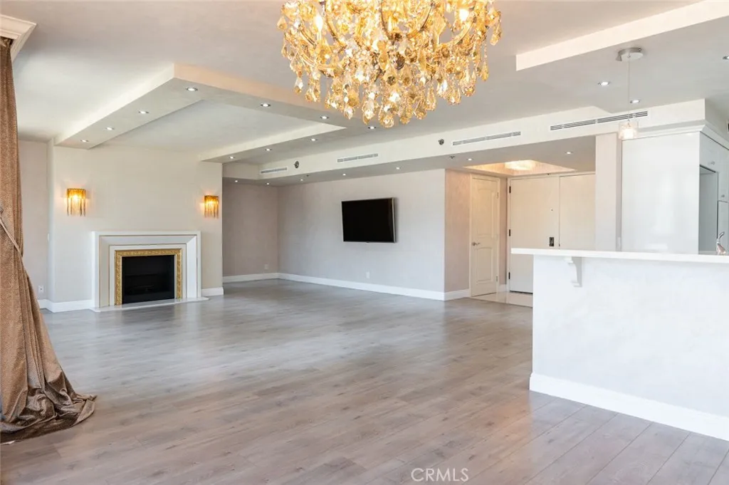 Additional image 18 of 222 Monterey Rd Unit 904, Glendale, CA 91206