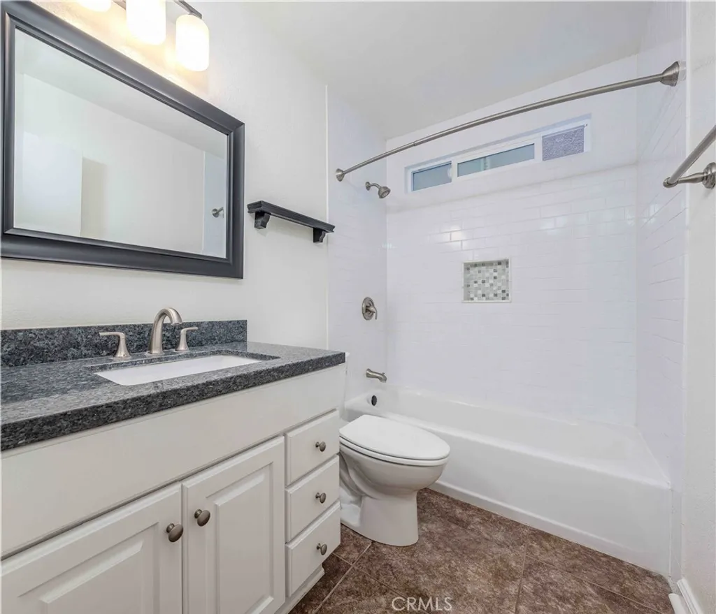 Additional image 15 of 208 19th Street Unit 3, Huntington Beach, CA 92648