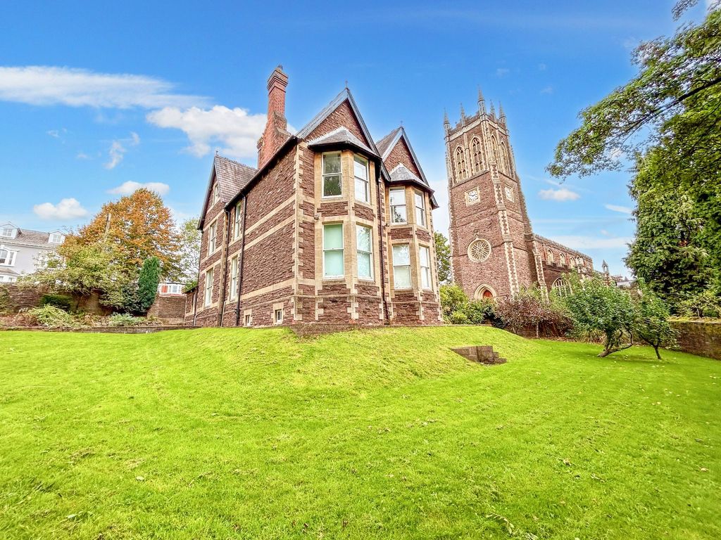7 bed detached house for saleGold Tops, Newport NP20