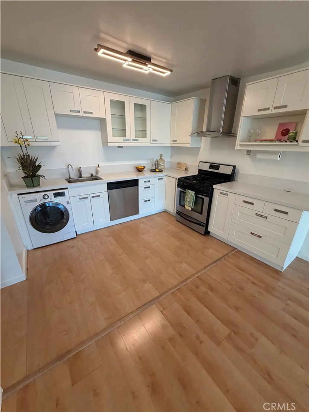 Additional image 6 of 5250 Zelzah Ave Unit 21A, Encino, CA 91316