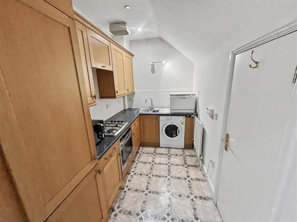 Additional image 6 of Lodge House, Moseley