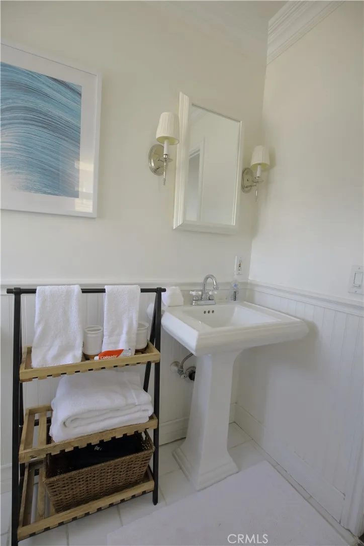 Additional image 57 of 1061 Gaviota Dr, Laguna Beach, CA 92651