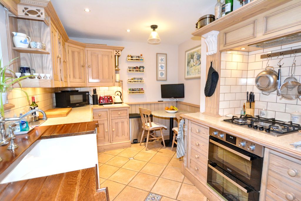 Additional image 2 of 2 bed flat for saleHill House Lodge, Burgage Lane, Southwell NG25