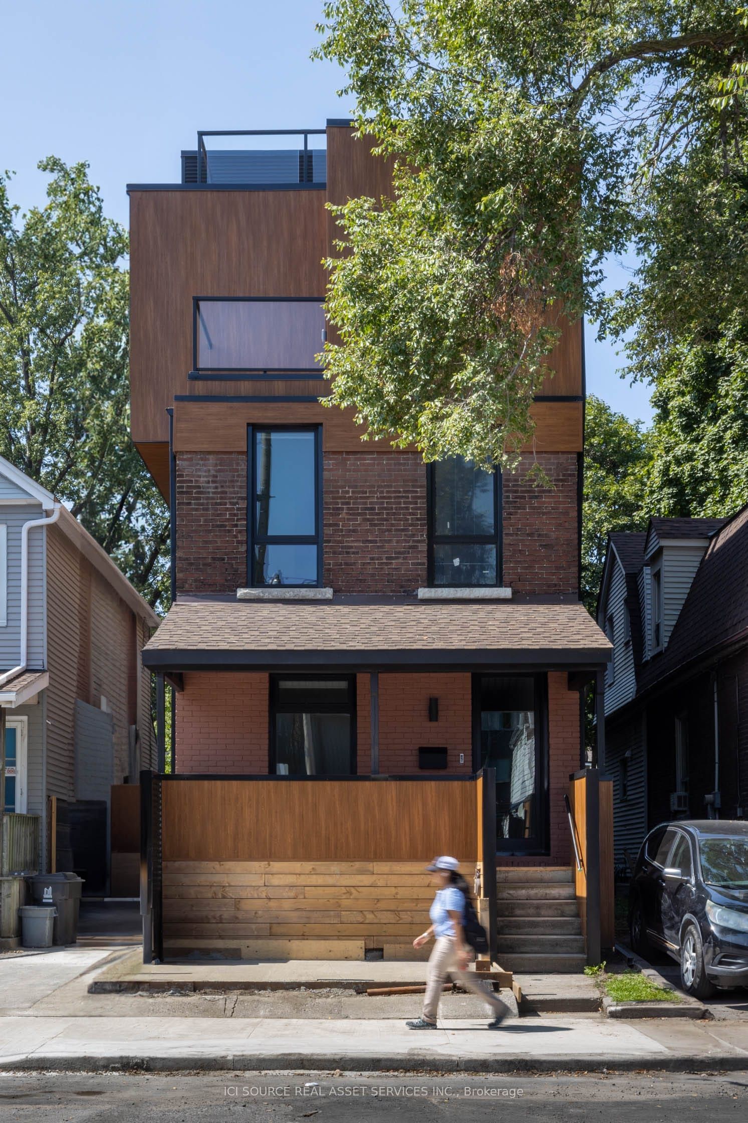 Unit D-60 Jones Avenue, Toronto, ON, M4M 2Z8