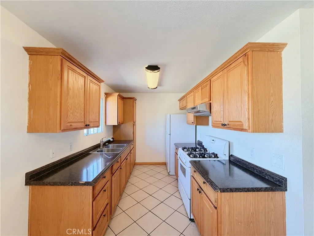 Additional image 16 of 5834 Ferguson Dr Unit B, Commerce, CA 90022