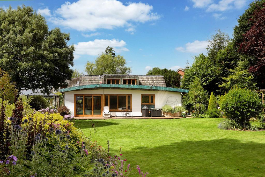 Additional image 24 of 5 bed detached house for saleWargrave Road, Henley-On-Thames RG9
