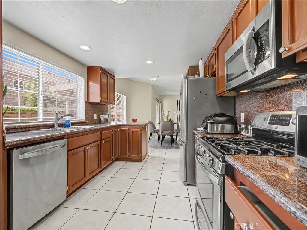 Additional image 43 of 2759 Stanislaus Ave, Simi Valley, CA 93063