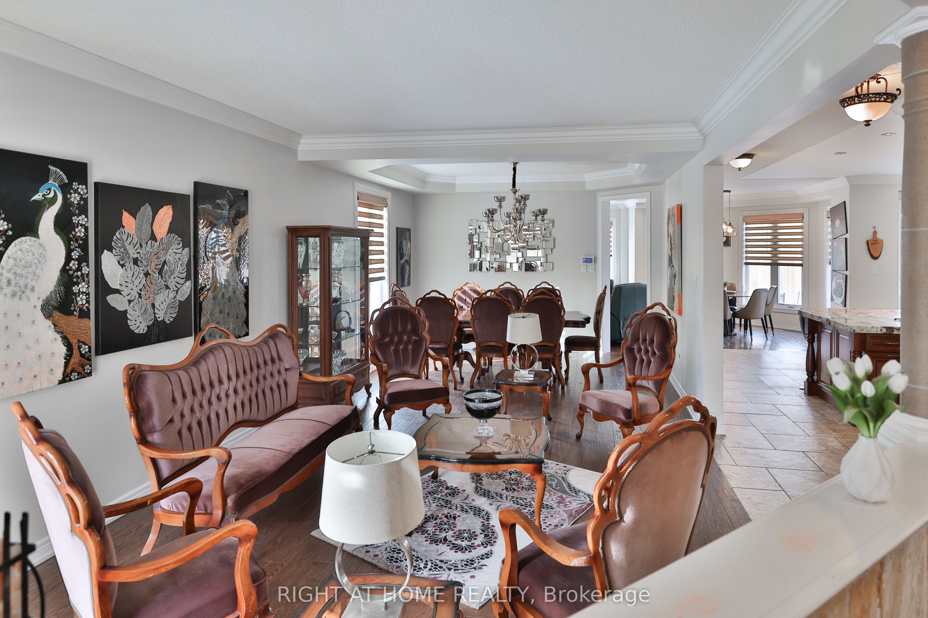 Additional image 3 of 122 Red Cardinal Trail, Richmond Hill, ON, L4E 4B7