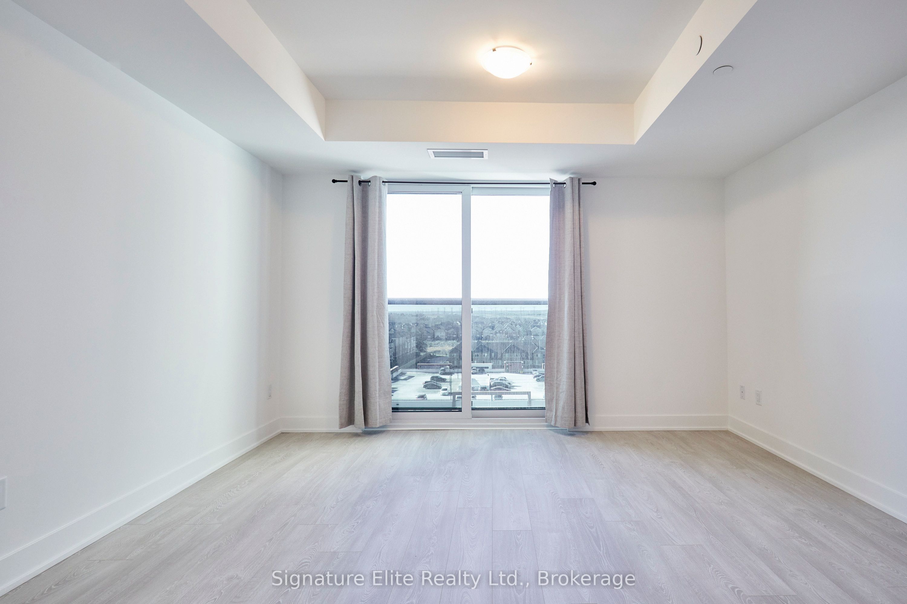Additional image 4 of 809-2545 Simcoe Street N, Oshawa, ON, L1H 7K4