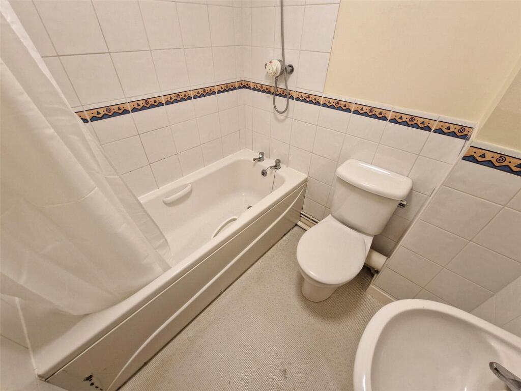 Additional image 4 of Bleachfield Street, Alcester, Warwickshire, B49