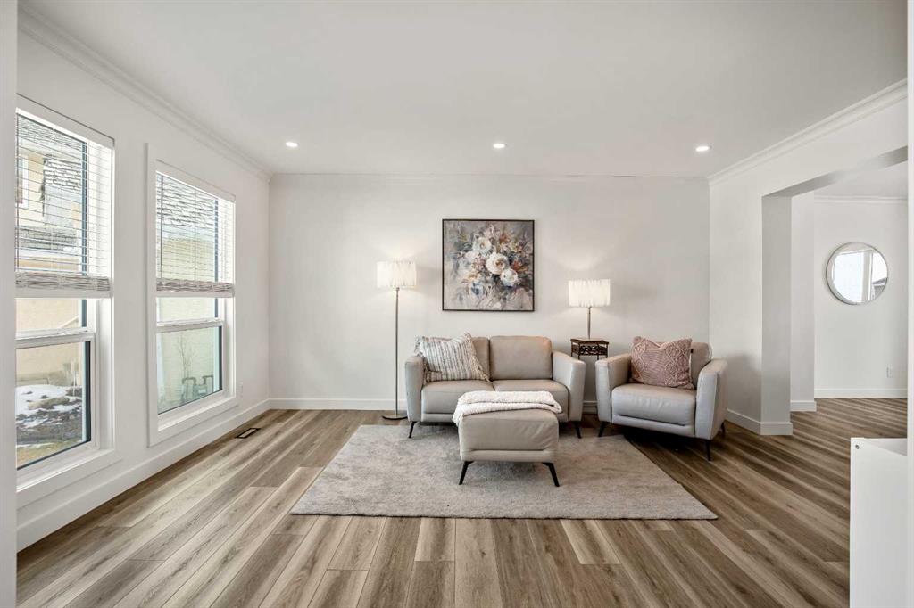 Additional image 6 of 236 Mt Sparrowhawk Place SE, Calgary, AB, T2Z 2G8