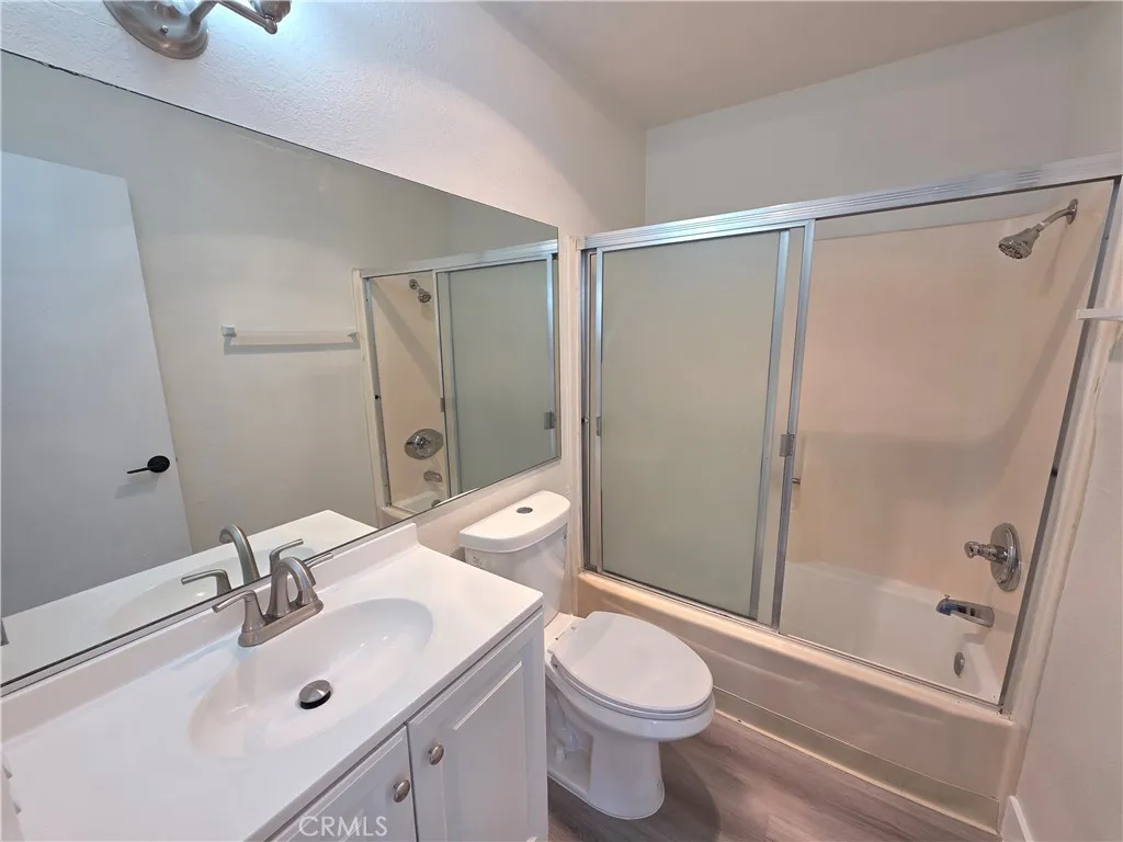 Additional image 5 of 6911 Woodley Ave Unit 101, Van Nuys, CA 91406