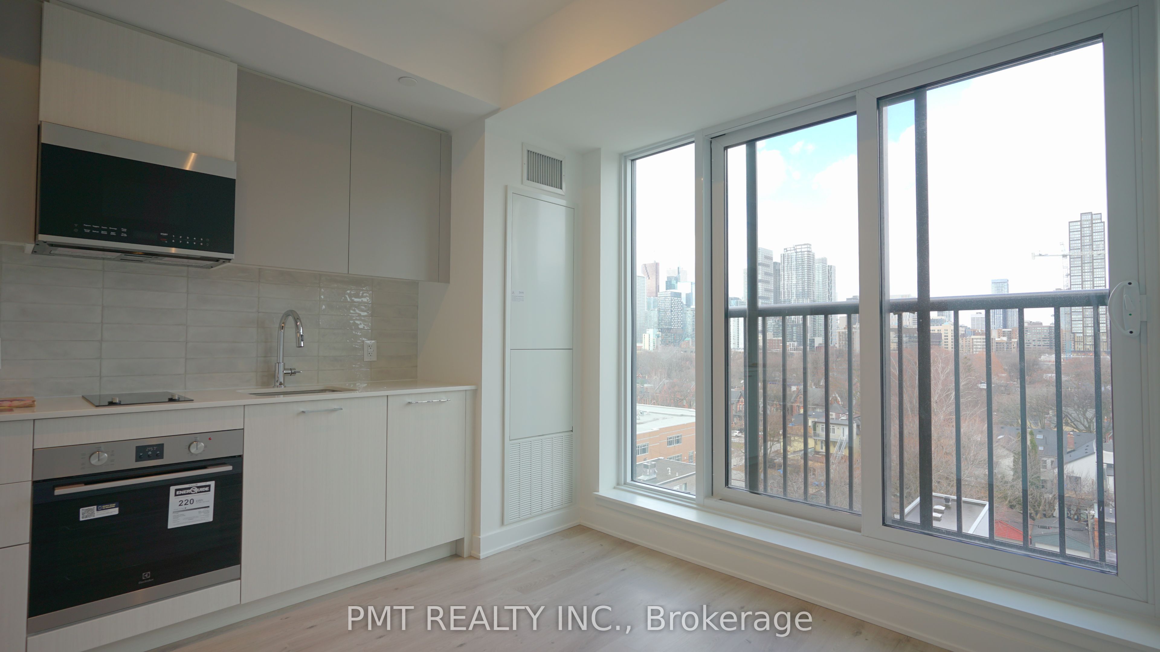 Additional image 3 of 732-30 Dreamers Way, Toronto, ON, M5A 0Y7