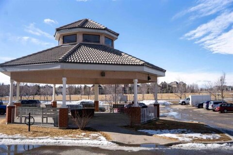 Additional image 8 of 128-6868 Sierra Morena Boulevard SW, Calgary, AB, T3H 3R6