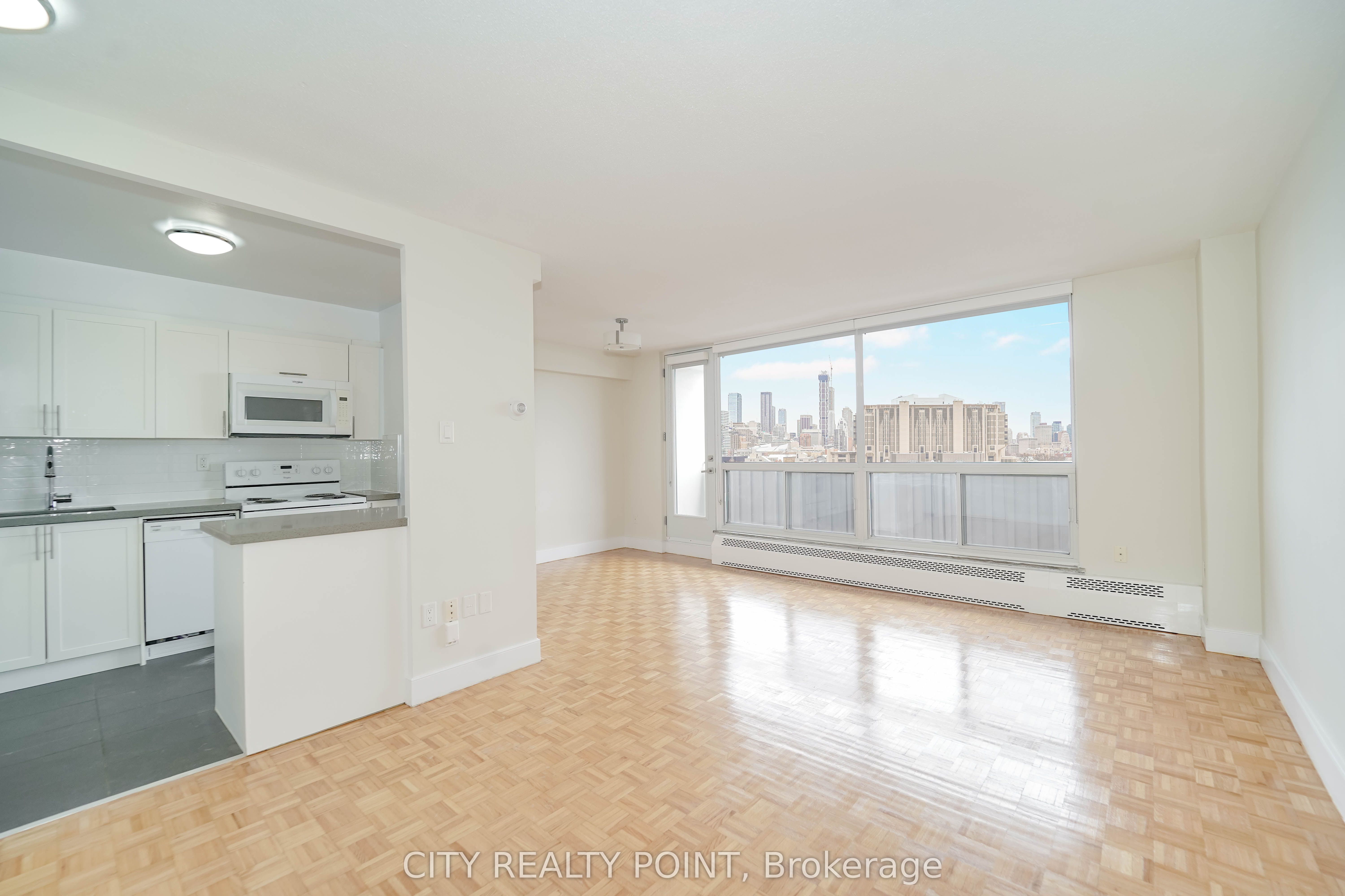 Additional image 4 of 2411-666 Spadina Avenue, Toronto, ON, M5S 2H8