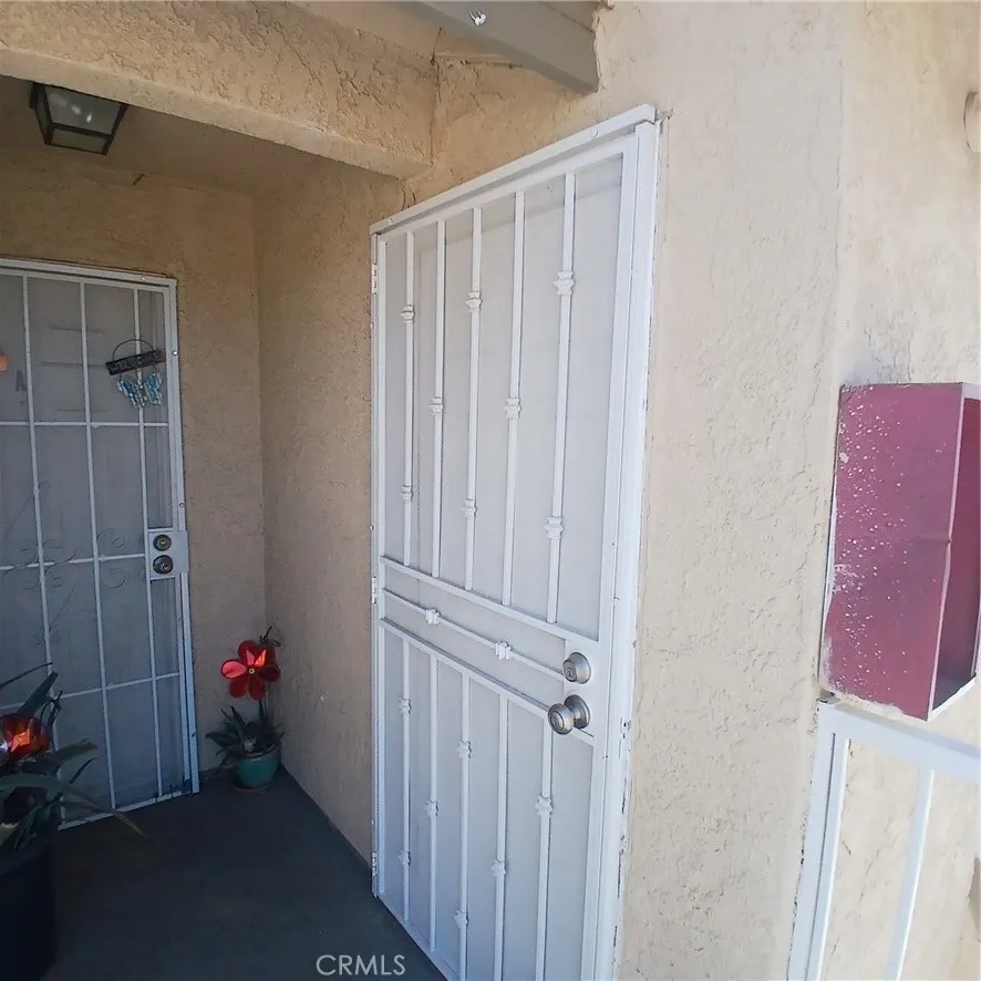 Additional image 18 of 509 E Avenue Q-2 Unit B, Palmdale, CA 93550