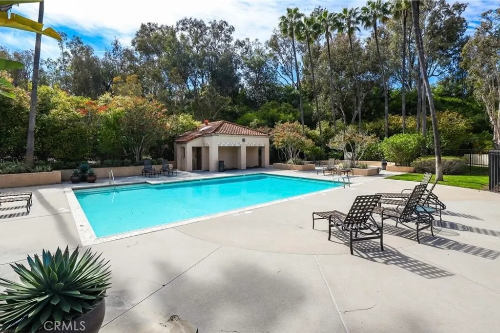 Additional image 18 of 56 Corsica Dr, Newport Beach, CA 92660