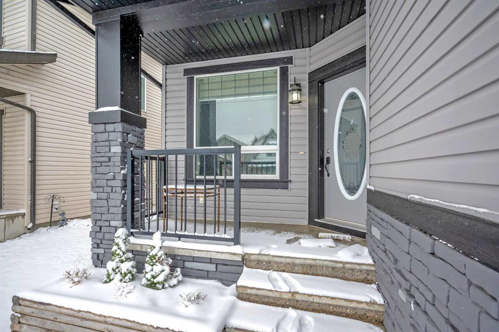 Additional image 3 of 1121 Kingston Crescent SE, Airdrie, AB, T4A0G1