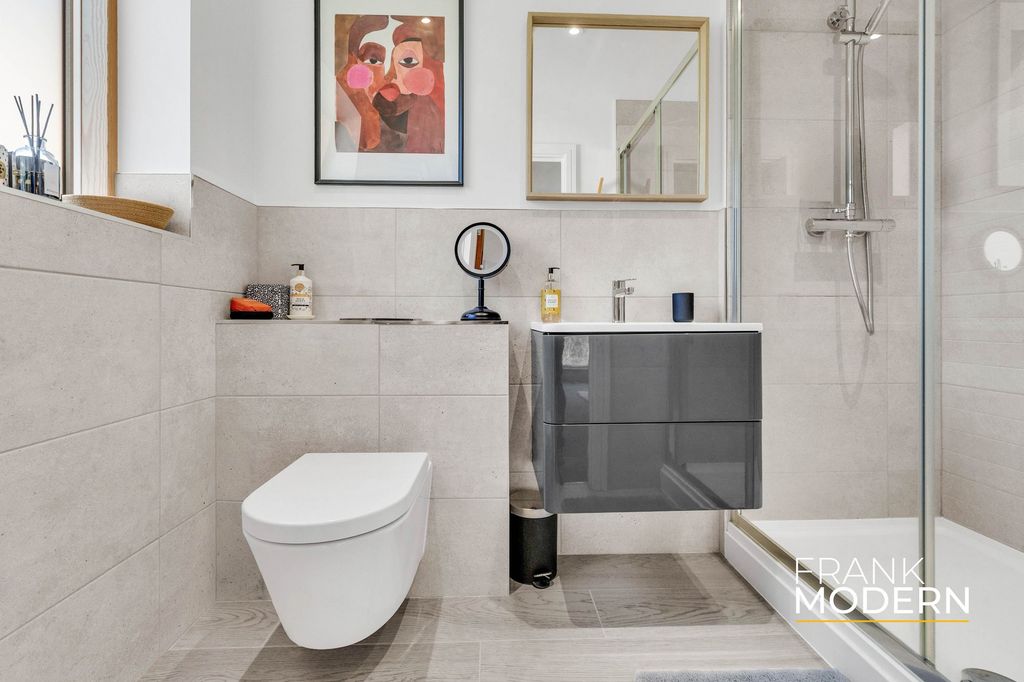 Additional image 33 of 5 bed detached house for saleBoundary Lane, Hampton Water PE7