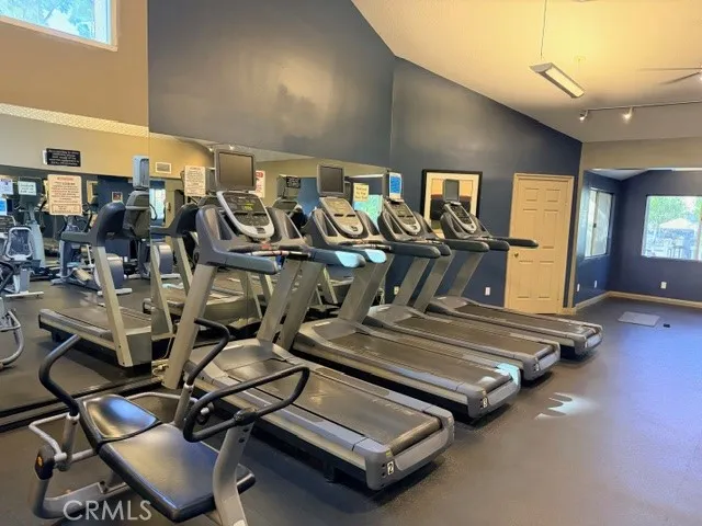 Additional image 87 of 5545 Canoga Avenue Unit 116, Woodland Hills, CA 91367