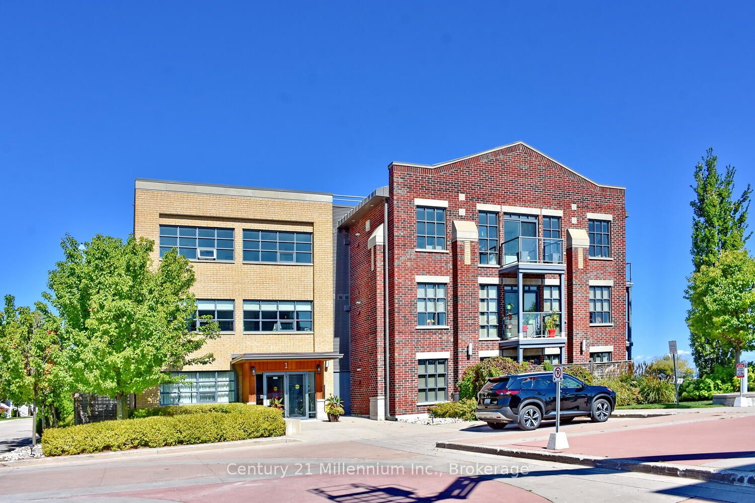 208-1 Shipyard Lane, Collingwood, ON, L9Y 0W2