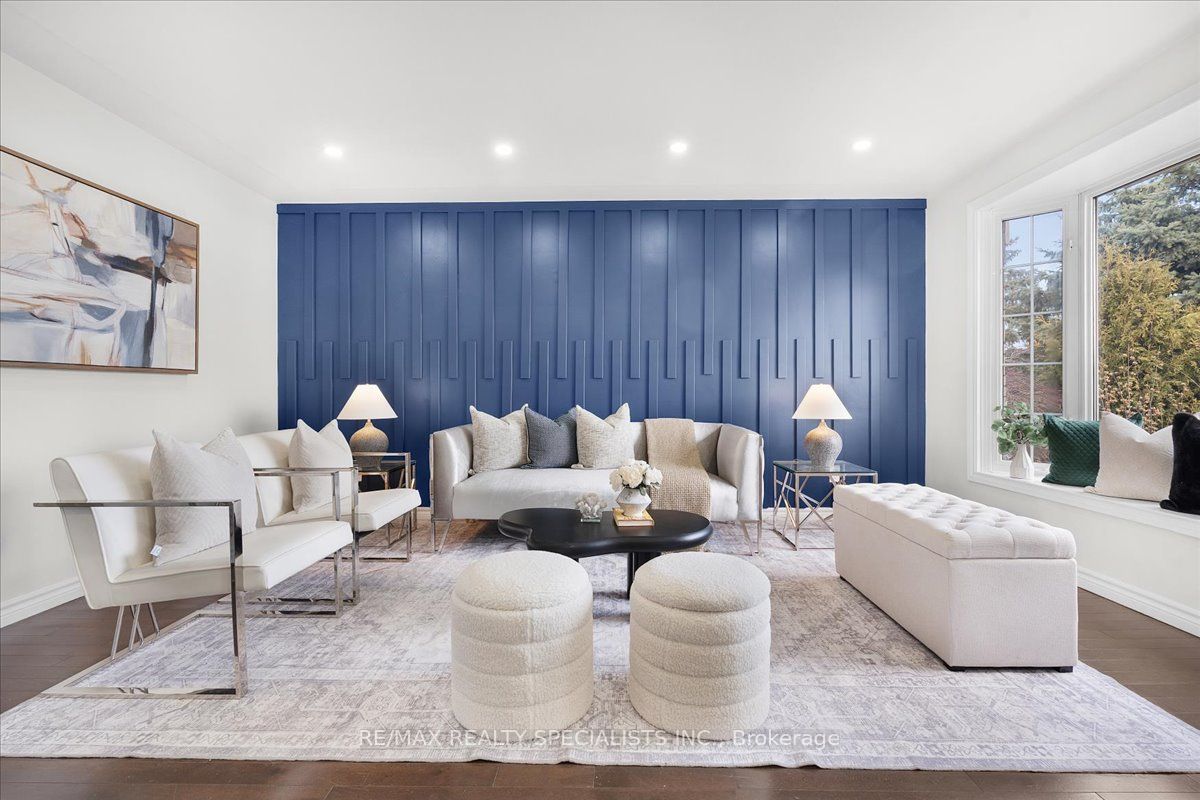 56 Nash Road S, Hamilton, ON, L8K 4J7