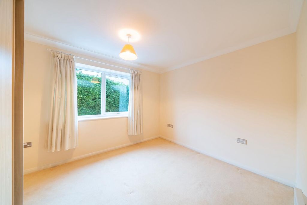 Additional image 12 of 2 bed flat for saleRoslyn Court, Willow Wong, Burton Joyce NG14