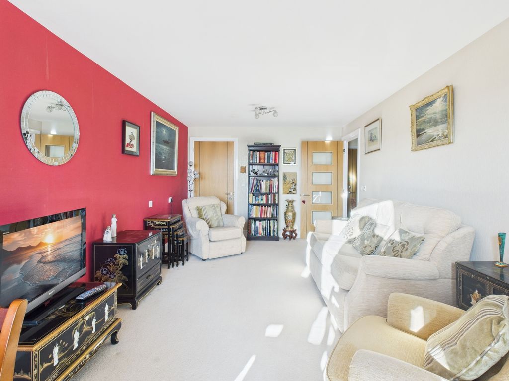 Additional image 11 of 2 bed flat for sale45 Wardington Court Welford Road, Northampton NN2