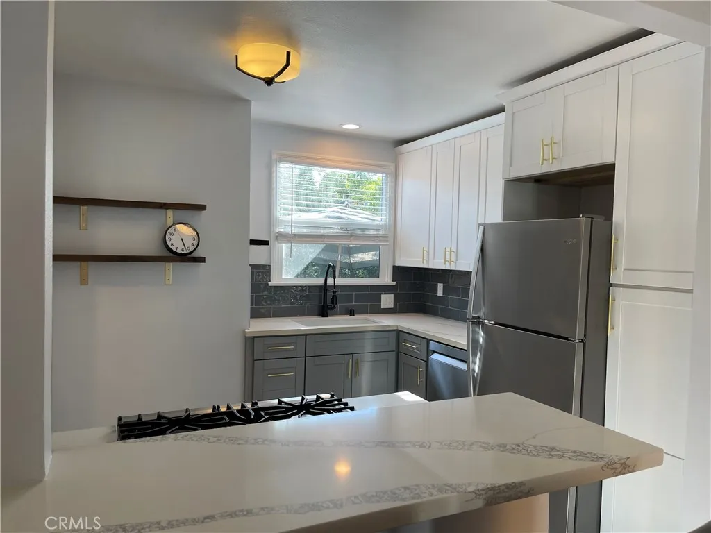 Additional image 12 of 4447 E 14th Street, Long Beach, CA 90804