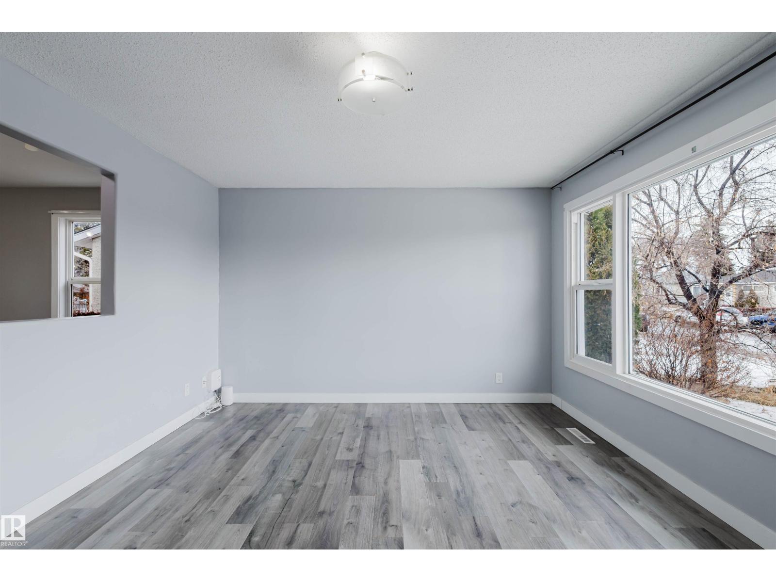 Additional image 6 of 16101 107a Avenue NW, Edmonton, AB, T5P4E2