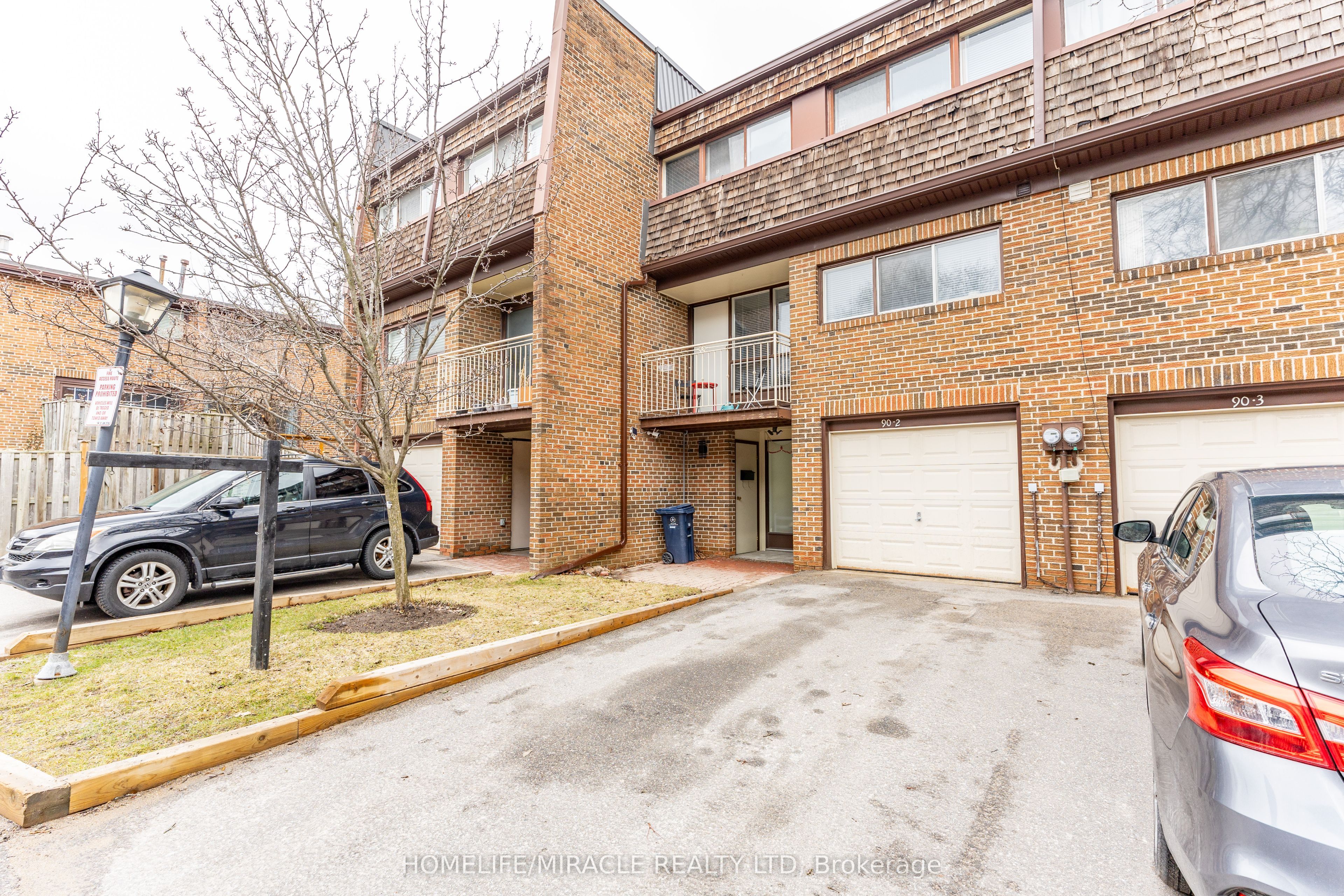 Additional image 2 of 2 - 90 Castlebury Crescent