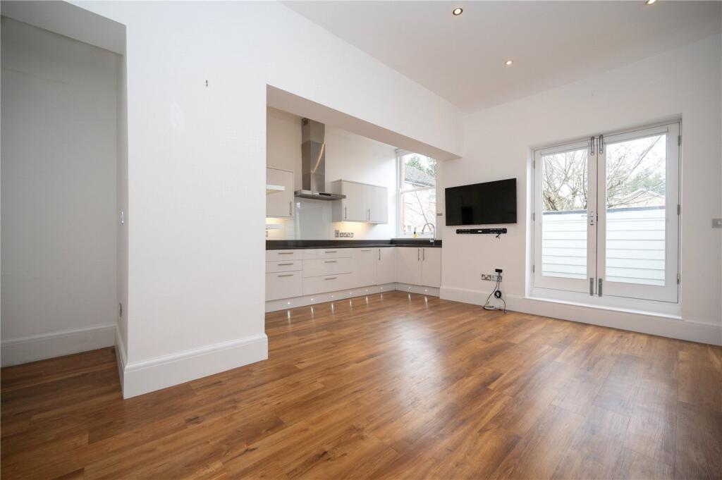 Additional image 17 of Cadoxton Place, 29 Avenue Road, St. Albans, Hertfordshire