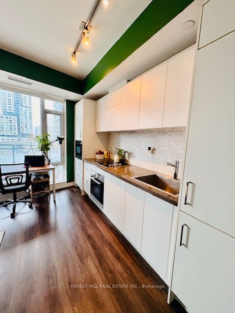 Additional image 2 of 1005-21 Widmer Street, Toronto, ON, M5V 0B8