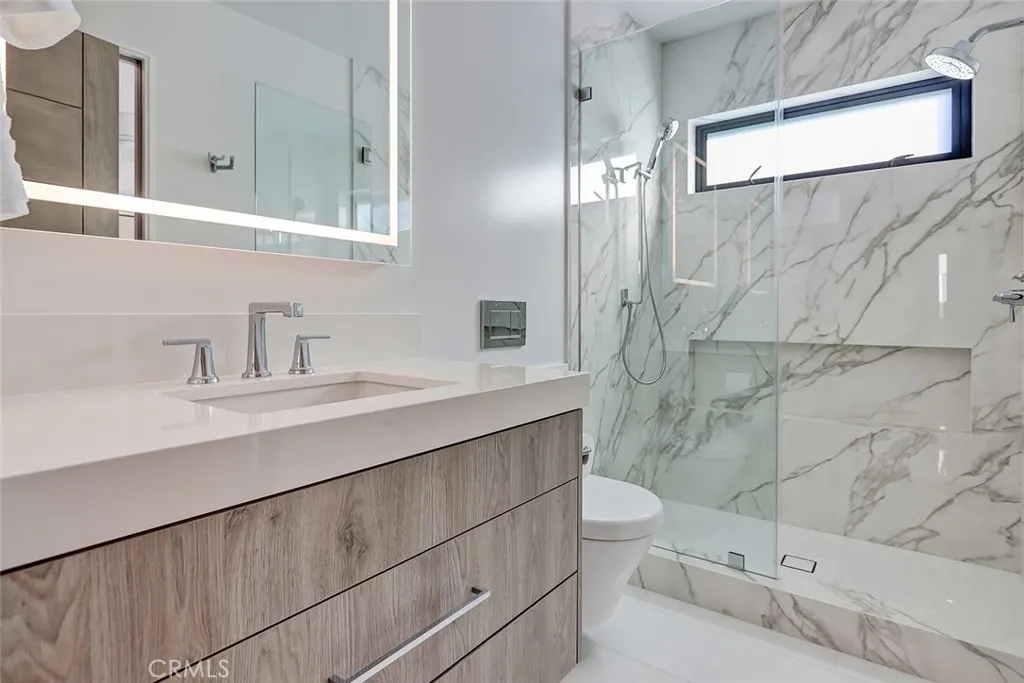 Additional image 6 of 1208 The Strand Unit C, Manhattan Beach, CA 90266