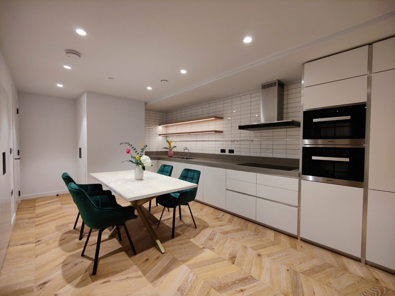 Additional image 5 of 2 Bed Flat, Switch House East Battersea Power St, SW11, N1 7GU