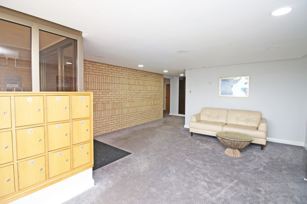 Additional image 23 of 2 bed flat for saleSandhurst Court, 3-5 South Promenade, Lytham St. Annes FY8