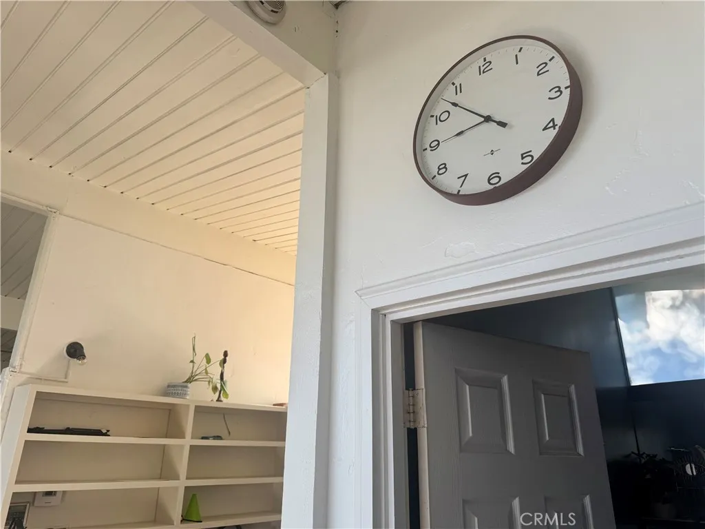 Additional image 58 of 11551 Decente Dr, Studio City, CA 91604