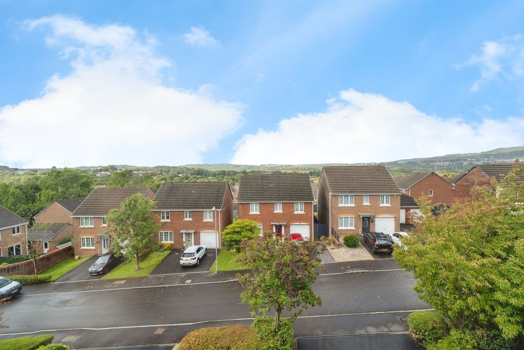 Additional image 7 of 2 bed flat for saleGeraint Jeremiah Close, Neath SA11