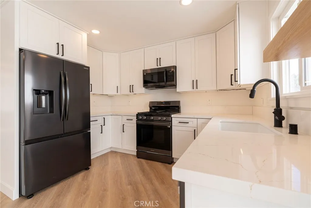 Additional image 2 of 1008 Delaware St, Huntington Beach, CA 92648