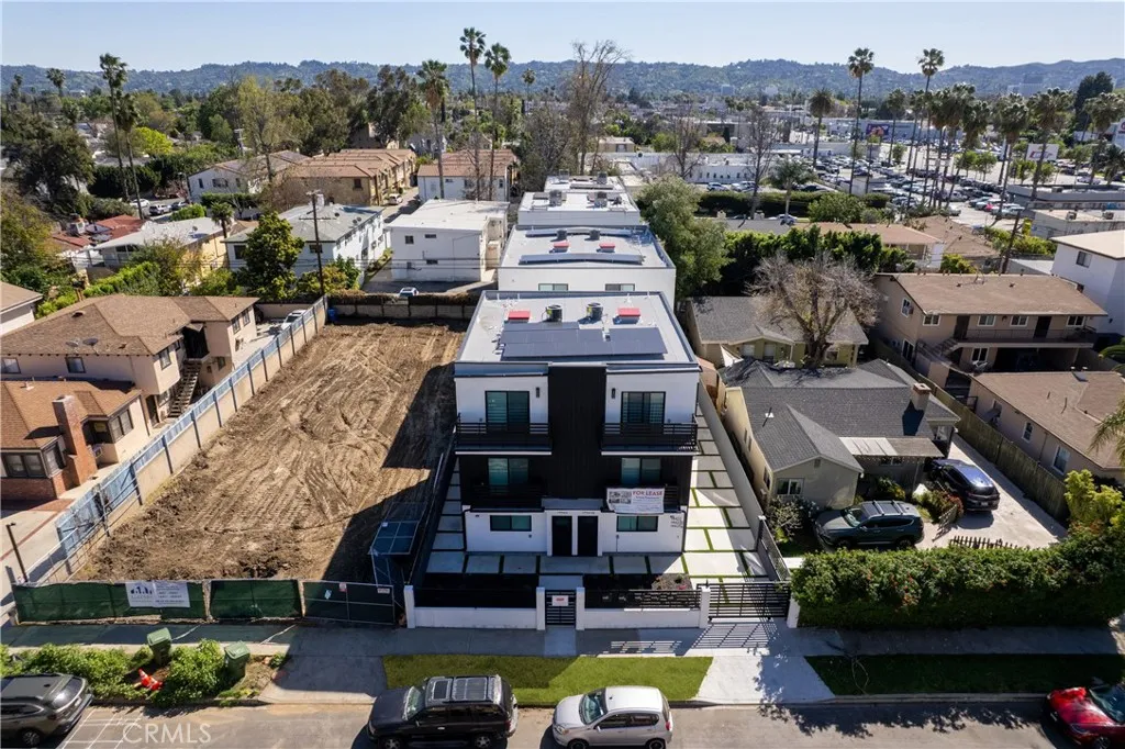 Additional image 18 of 14420 Tiara St, Van Nuys, CA 91401