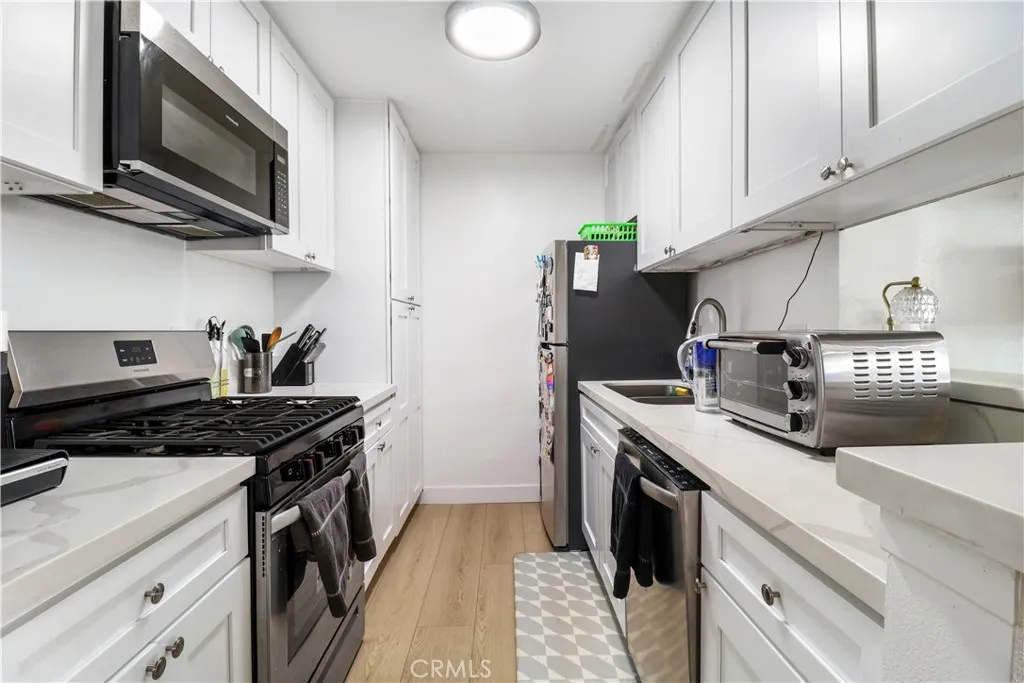 Additional image 25 of 5700 Etiwanda, Tarzana, CA 91356