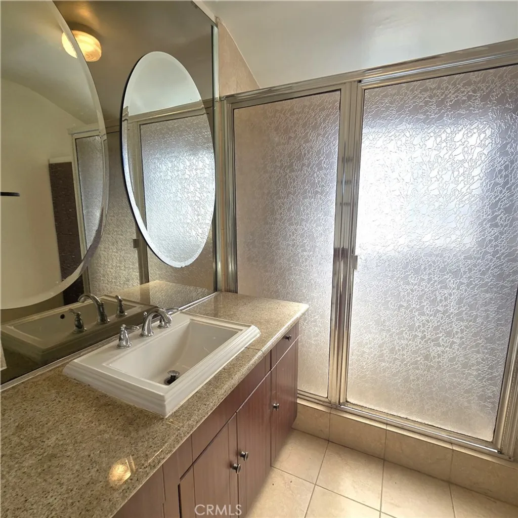 Additional image 16 of 2035 Rangeview Dr, Glendale, CA 91201