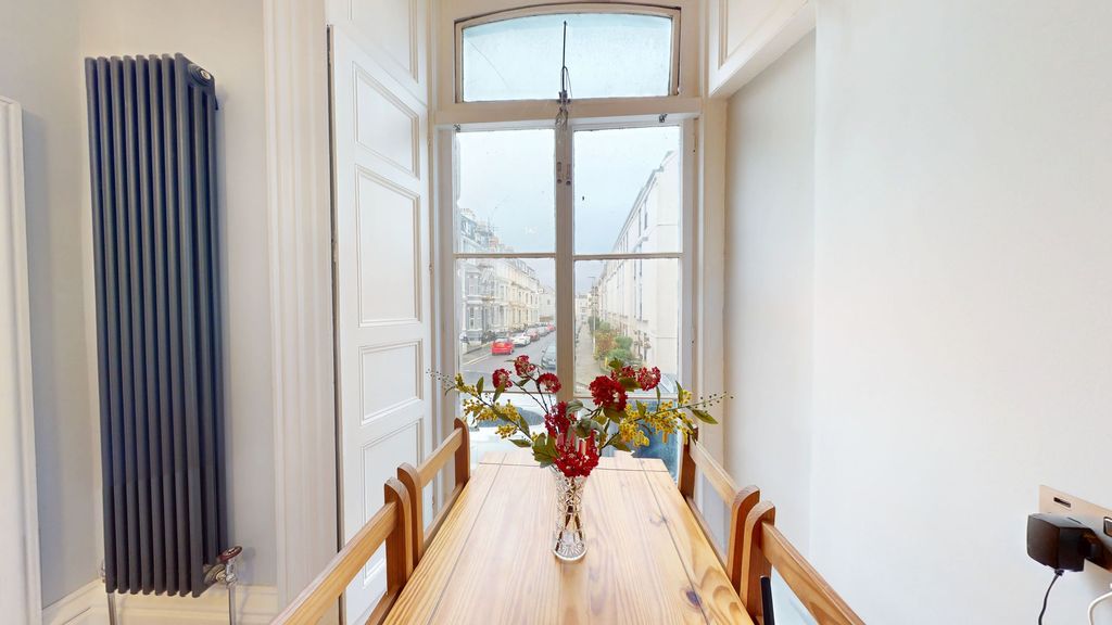 Additional image 14 of 2 bed flat for saleThe Esplanade, The Hoe PL1