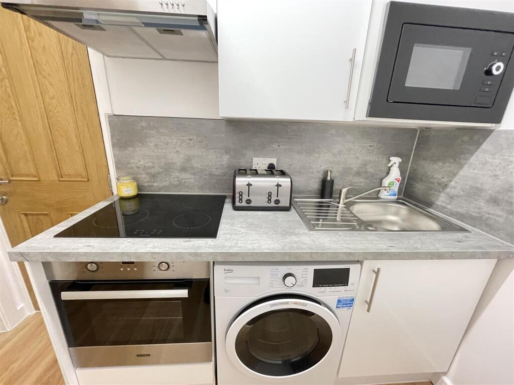 Additional image 5 of Dawlish Road