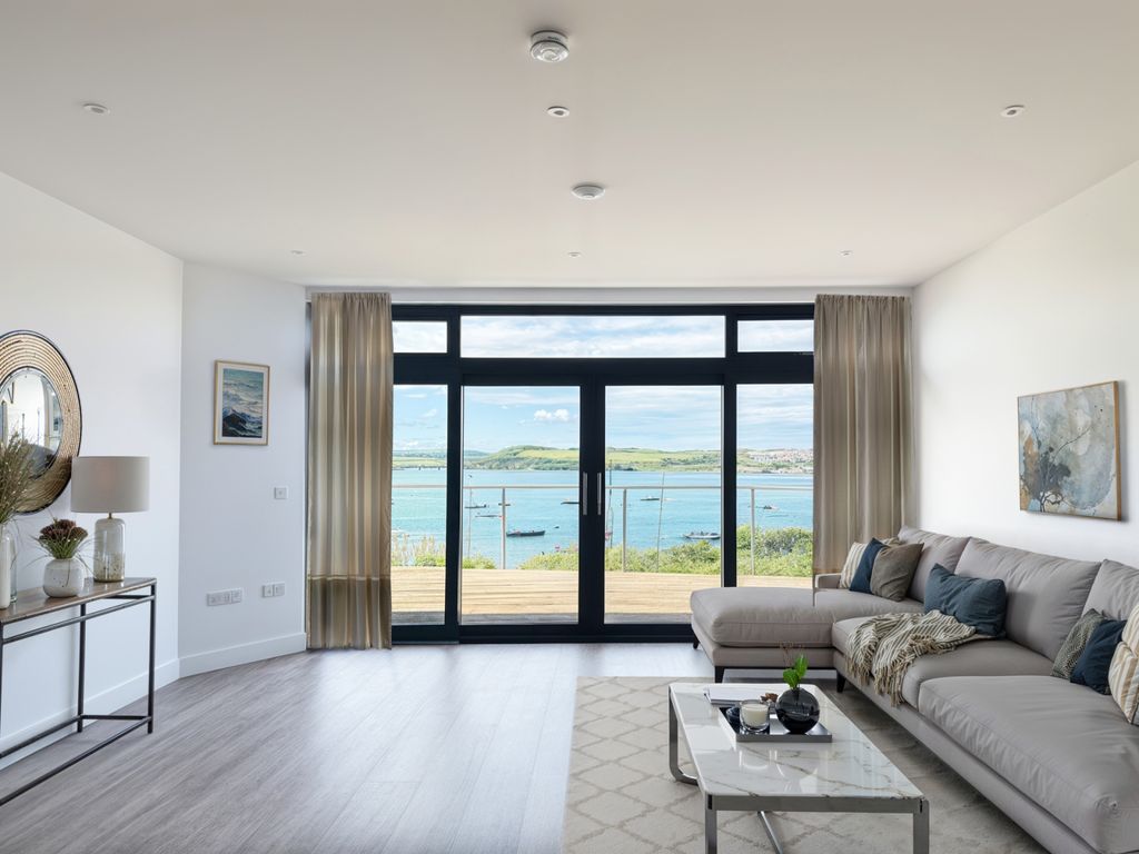 3 bed flat for saleRock, Wadebridge PL27 photo 5