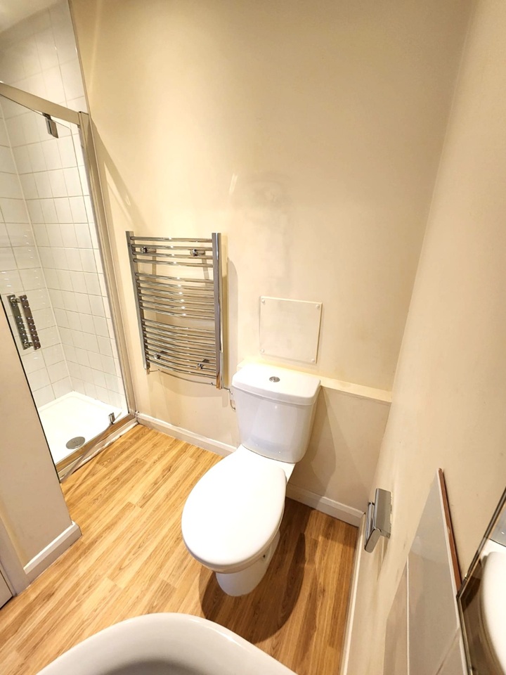 Additional image 5 of 3 Bed Flat, Cannon Street, EC4N, N1 7GU