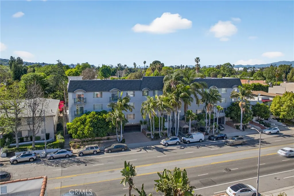 Additional image 61 of 4441 Woodman Avenue Unit 111, Sherman Oaks, CA 91423